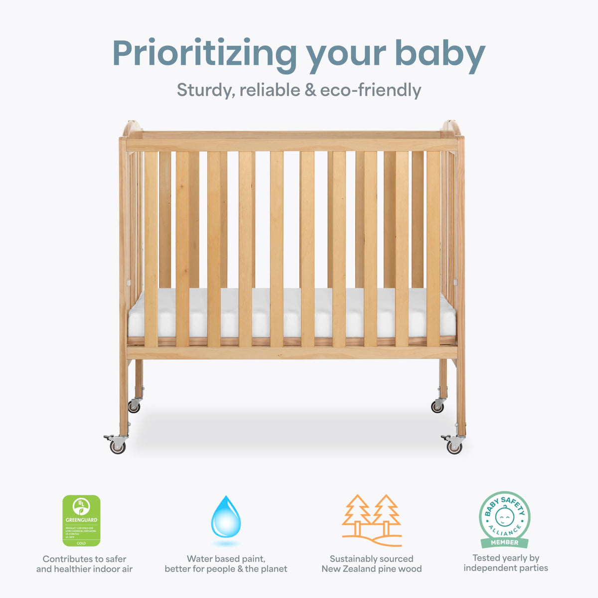2-in-1 Portable Mini Crib with Mattress G914